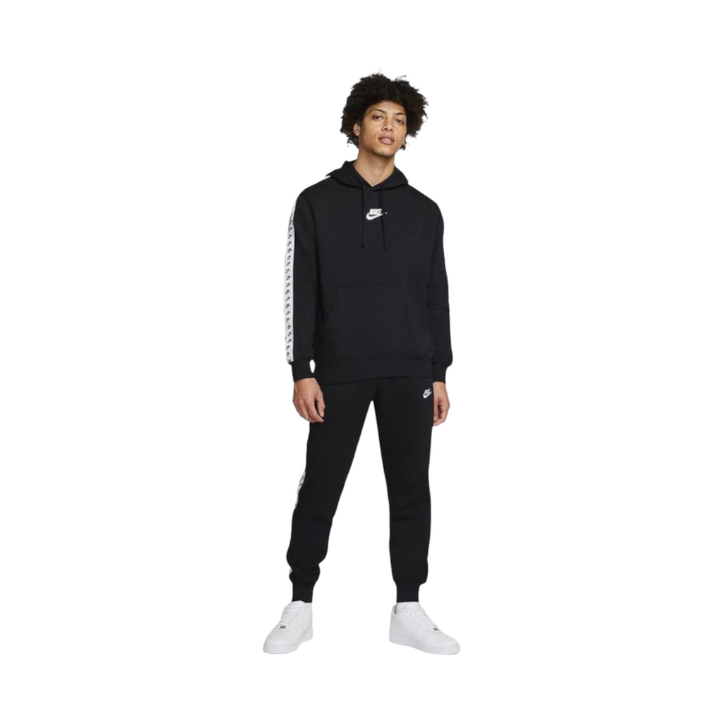 Nike Jogger Repeat Logo