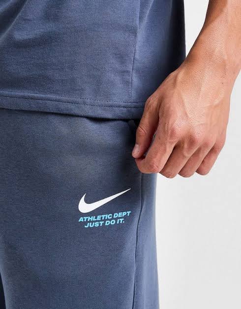 Nike Club Jogger