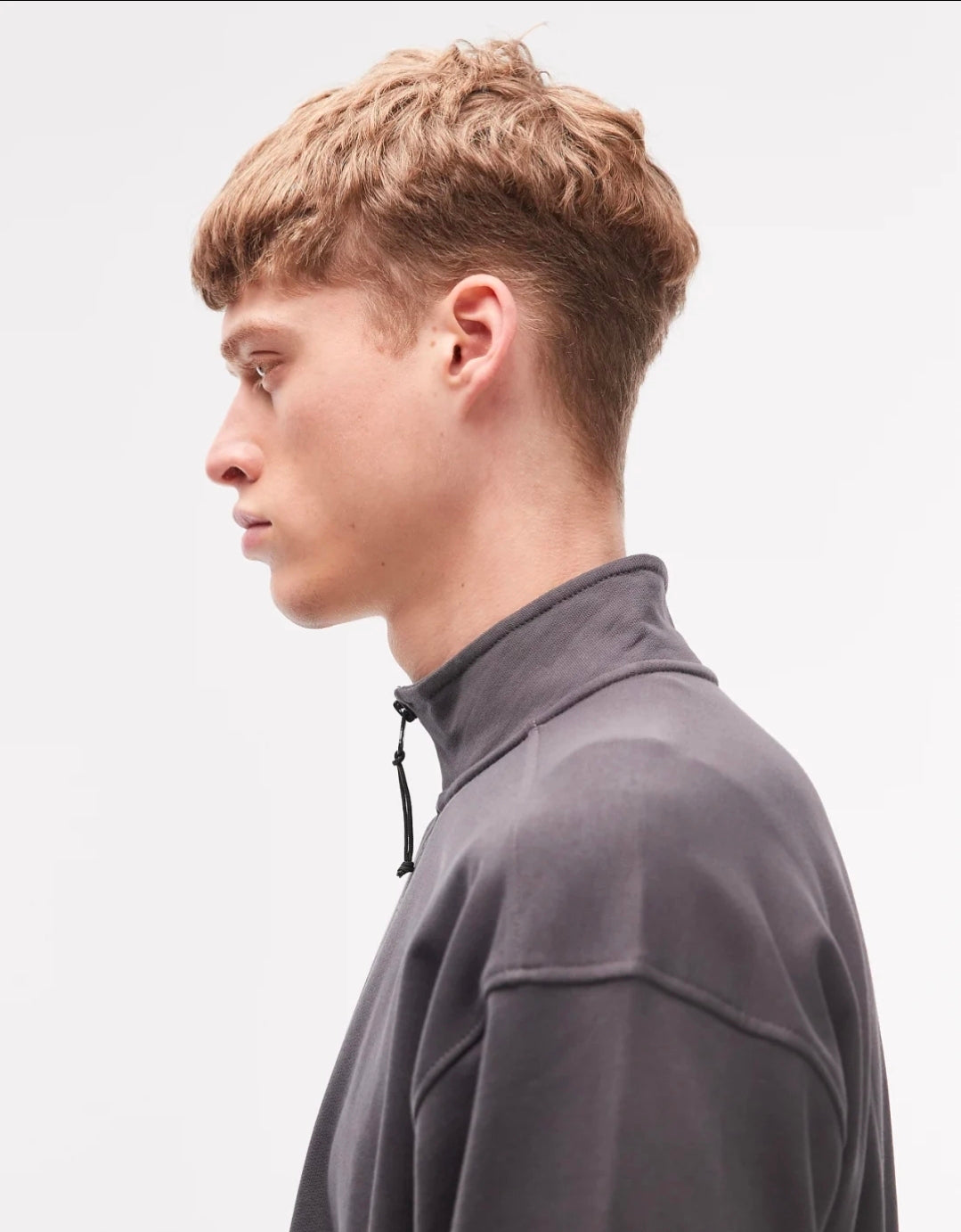 The North Face Essential Logo Light Oversized 1/4 Zip In Grey