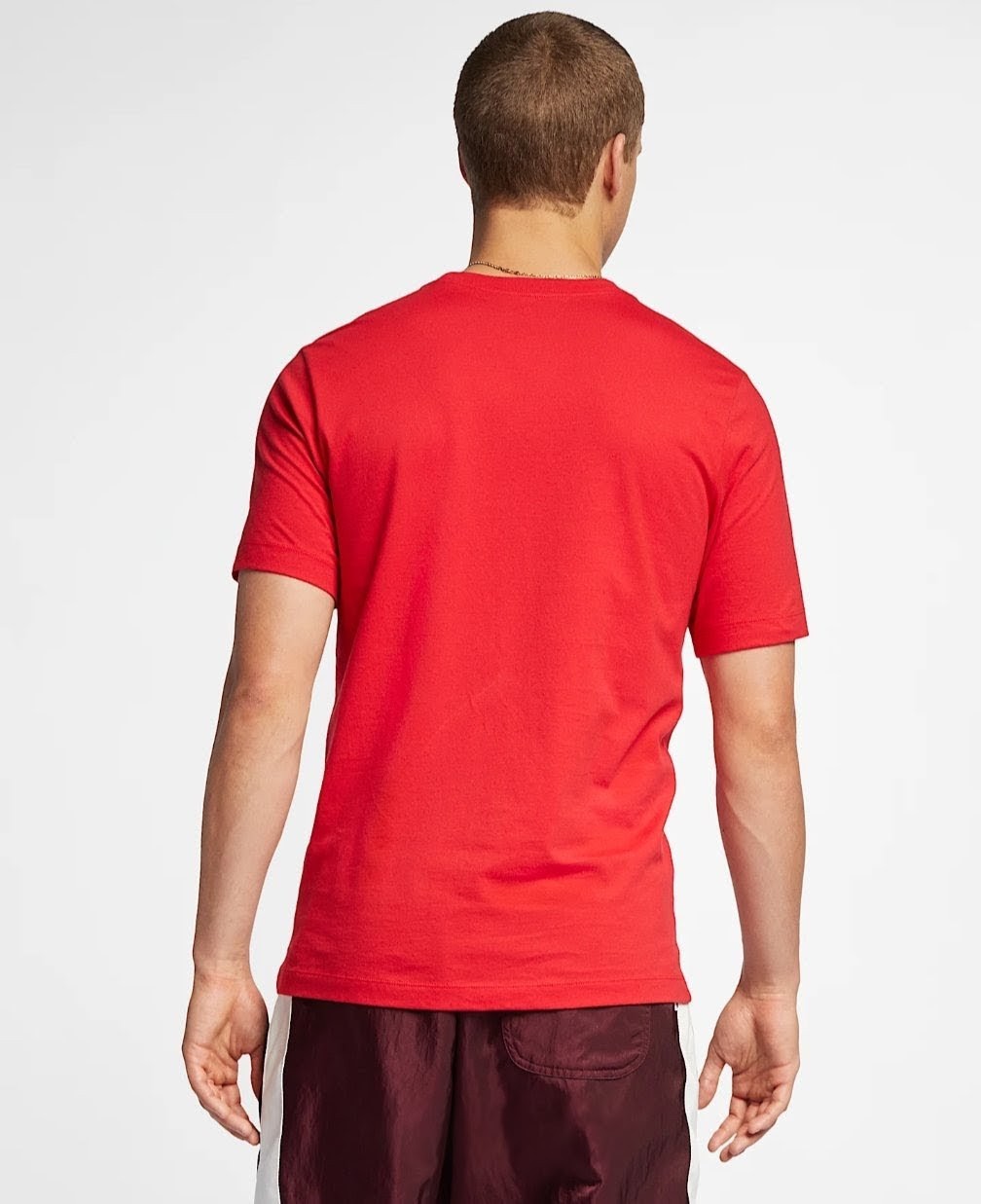 Nike Sportswear Club T-Shirt - Red